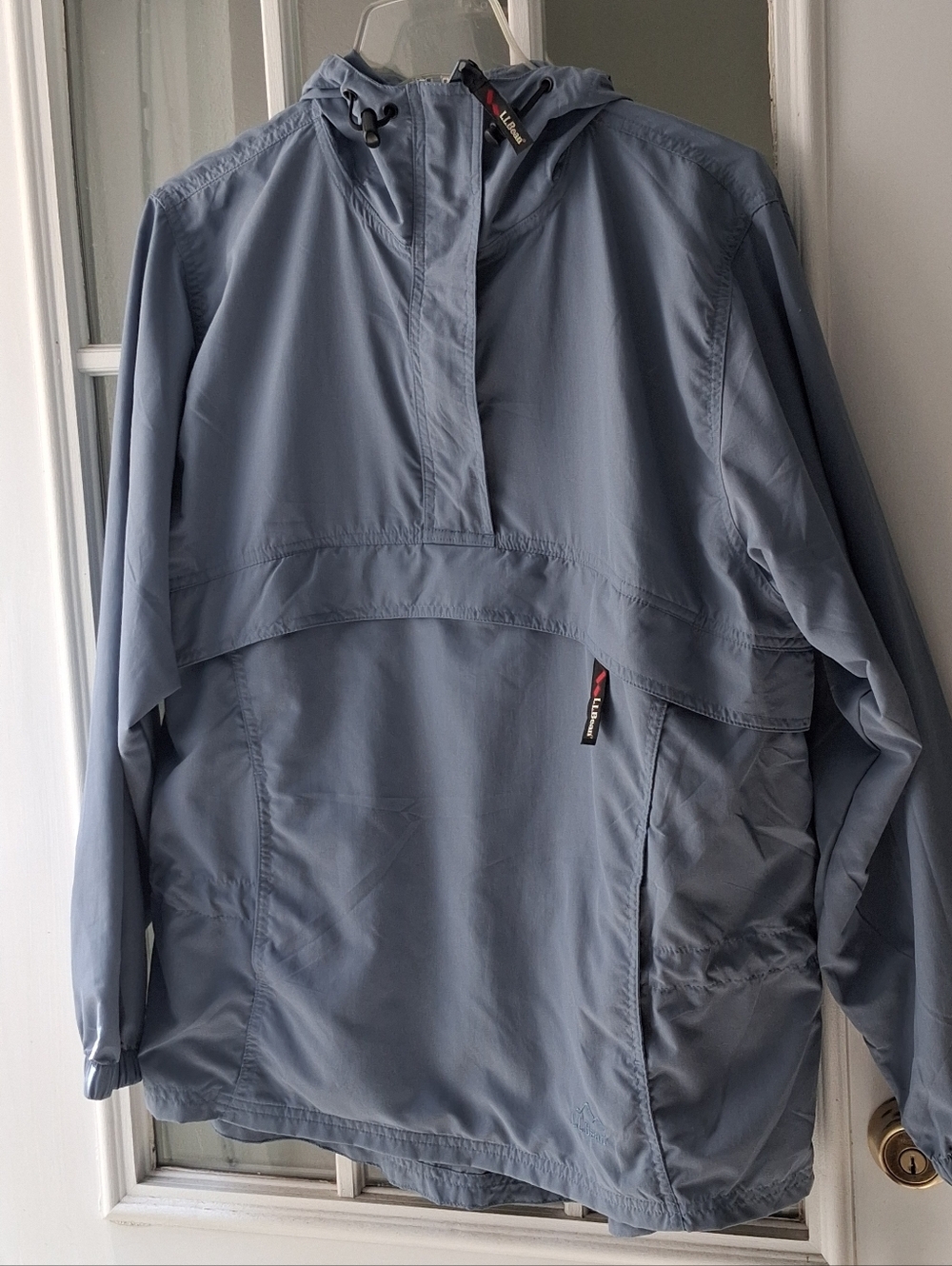 L.L. Bean Vintage Light Blue Jacket with Branded Zip Pullover Hooded Windbreaker